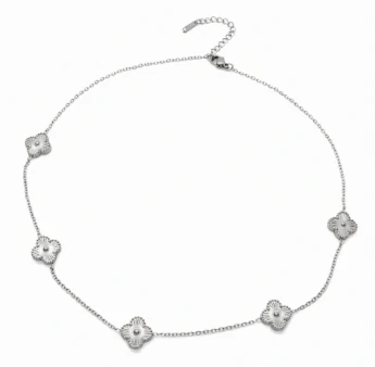 Cadena de acero quirurgico con dijes de trebol 45cm + 5cm